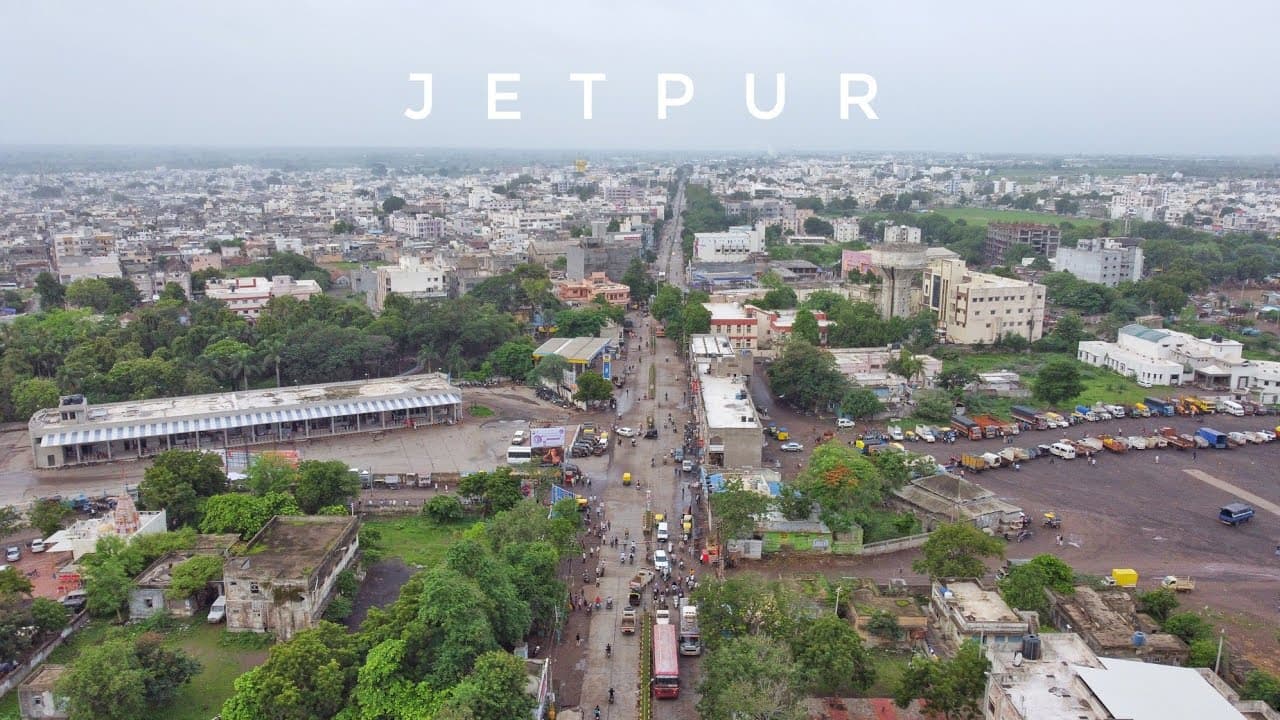 Book taxi from Rajkot to Jetpur